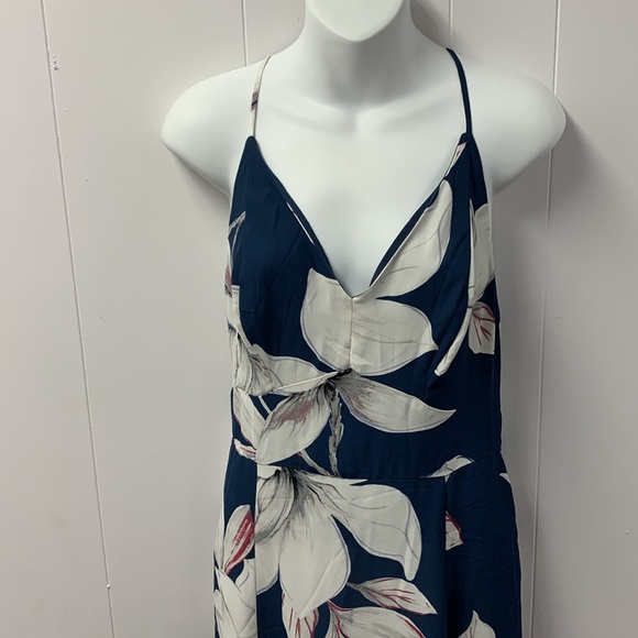 Dynamite - dress - u - Picture 2 of 5